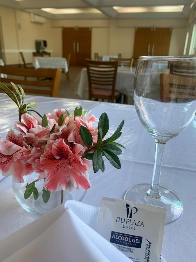 Itu Plaza Hotel Εξωτερικό φωτογραφία
