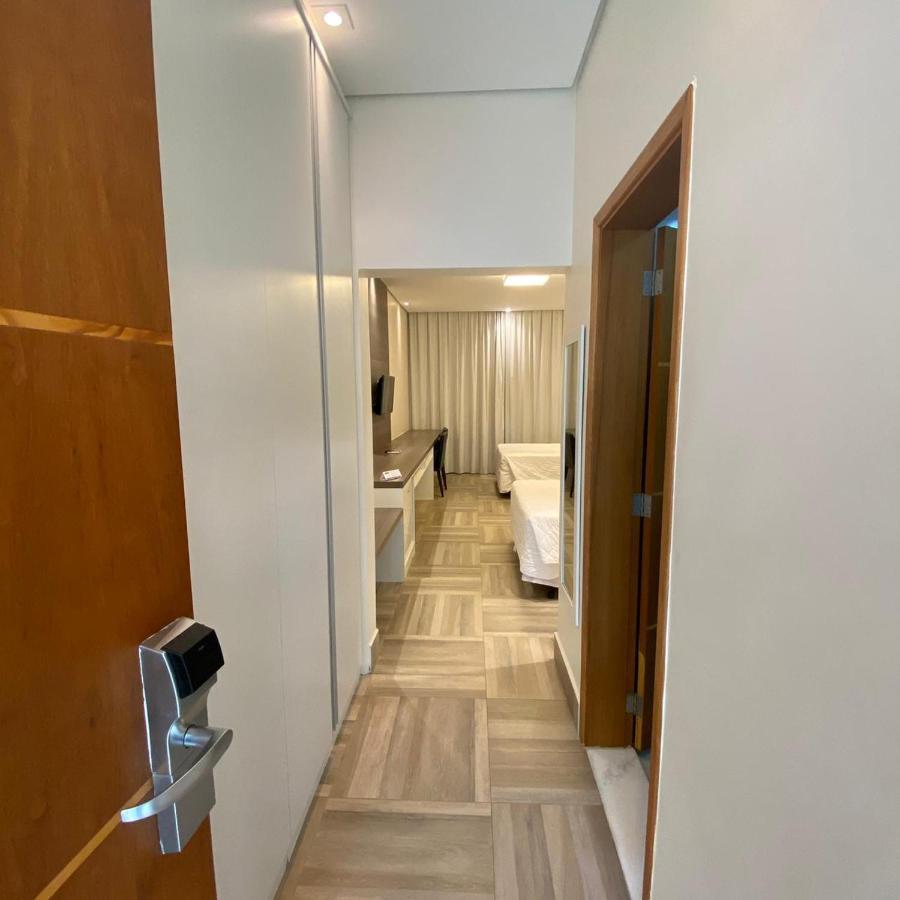 Itu Plaza Hotel Εξωτερικό φωτογραφία