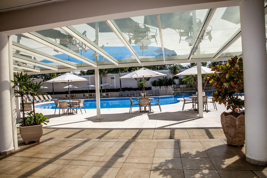 Itu Plaza Hotel Εξωτερικό φωτογραφία